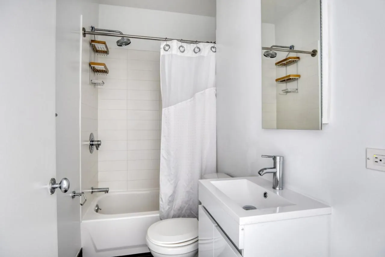 Uws 1Br W Gym Doorman Nr Central Park Nyc-1100 New York Apartment